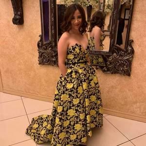 Meet your Posher, Mony